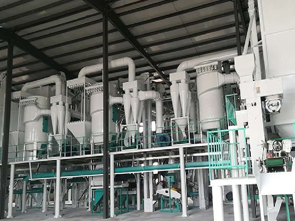 <a href=http://www.top-atom.com.cn/product/6/ target=_blank class=infotextkey>玉米深加工機(jī)械</a>